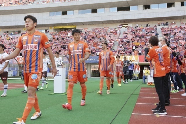 【フォト日記】10月9日（土）レノファ山口ＦＣ戦「大感謝&大応援！」後援会員限定イベントを実施（アルビレックス新潟後援会）
